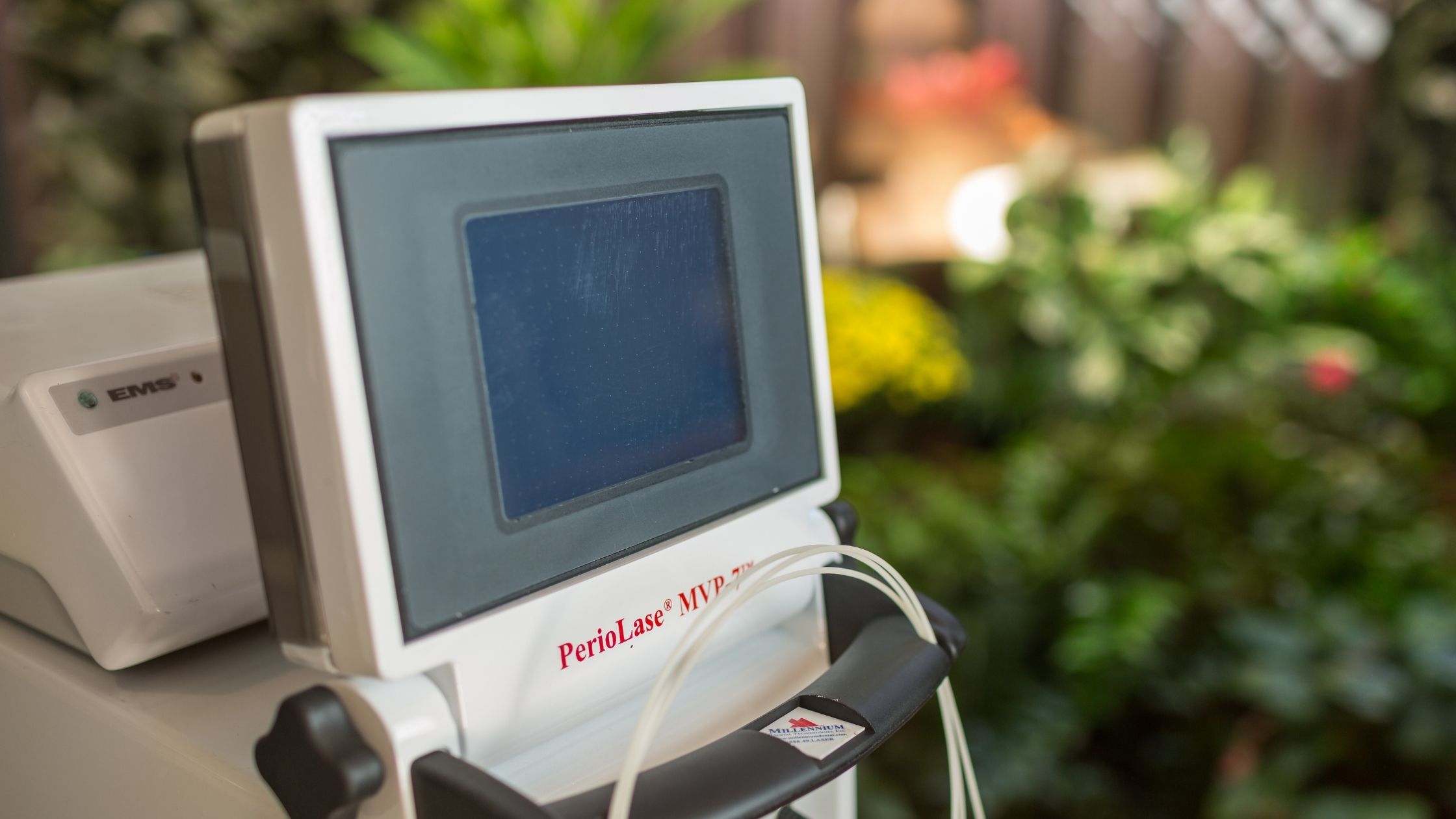 Tomoka Periodontics: Are You an Ideal Candidate for LANAP Laser Treatment?